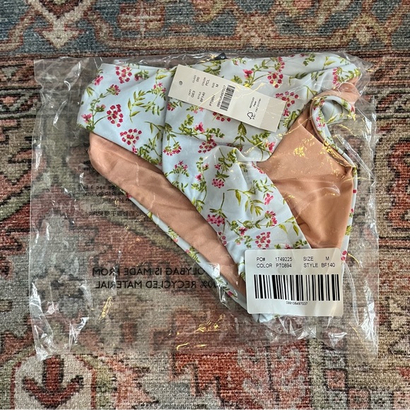 J. Crew Curved Waist Cheeky Bikini Bottom In Cloud Meadow Floral Size Medium NWT - Picture 8 of 8